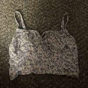 Hollister white and blue flower top with tie super stretchy and cute size xs